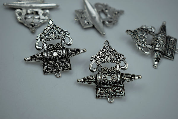 Studs for earrings in alloy 100 gram